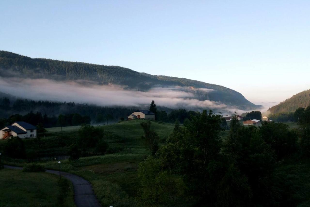 Appartamento Les Chamois Lajoux Esterno foto