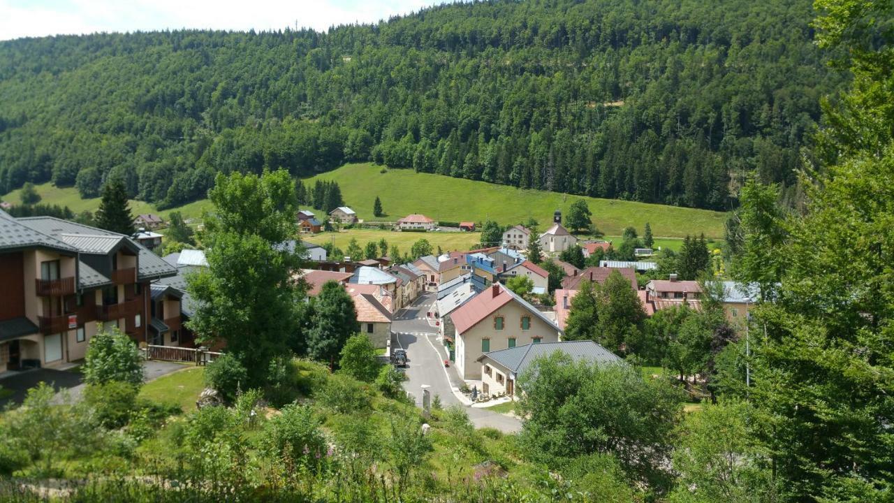 Appartamento Les Chamois Lajoux Esterno foto