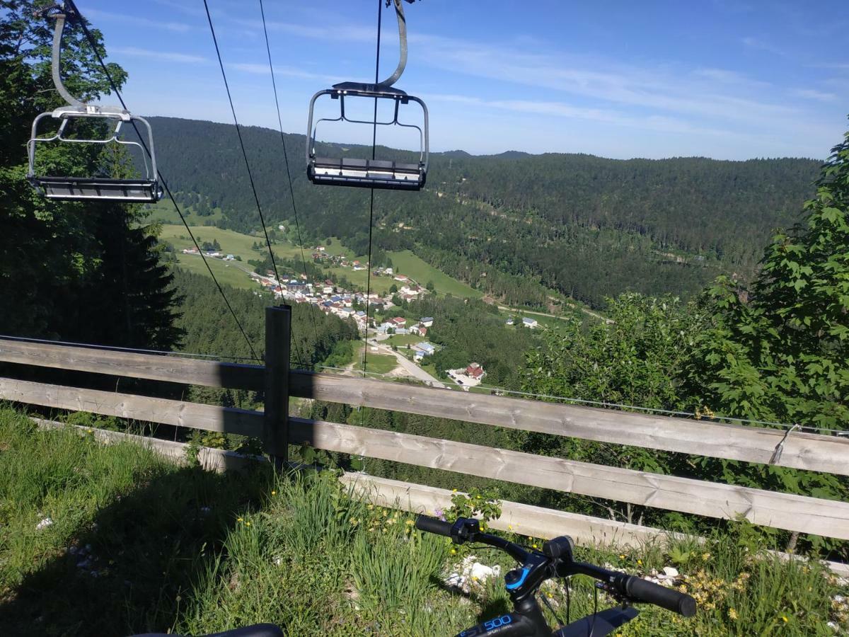 Appartamento Les Chamois Lajoux Esterno foto